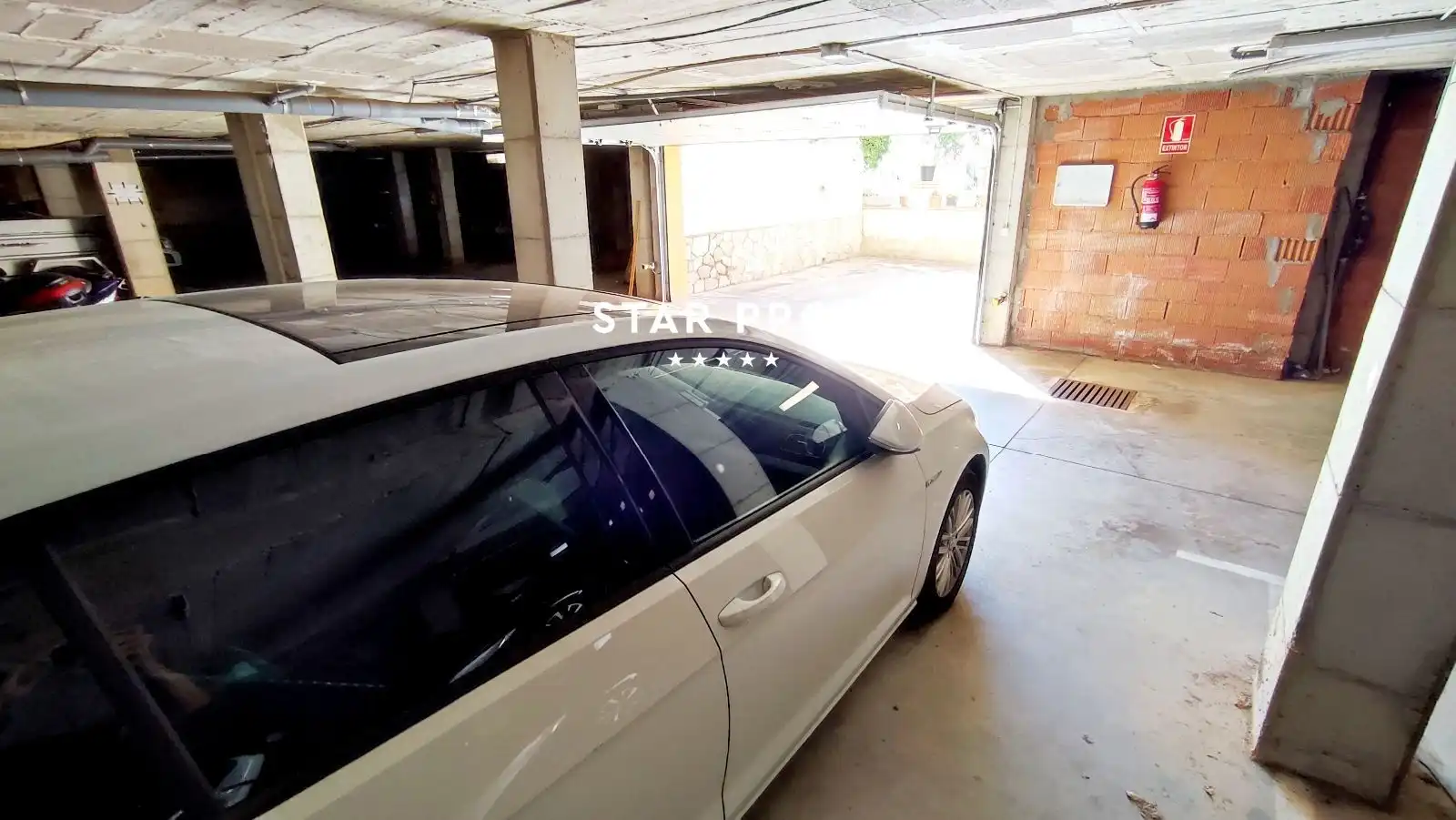 Aparcament de Garatge en venda en Llançà