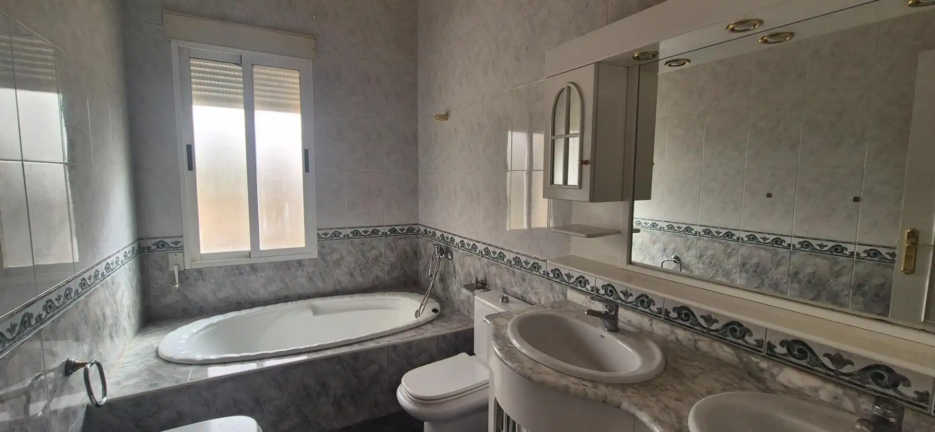 Bany de Apartament en venda en Molina de Segura amb Jardí privat, Balcó i Alarma