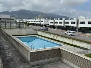 Swimming pool of Flat for sale in Cruces