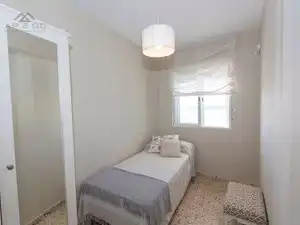 Bedroom of Flat for rent in Almuñécar  with Air Conditioner, Terrace and Furnished