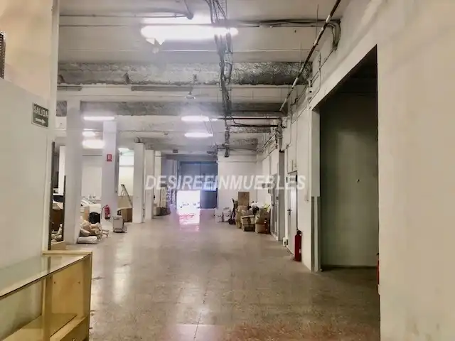 Local de lloguer en Valencia amb Aire condicionat i Calefacció
