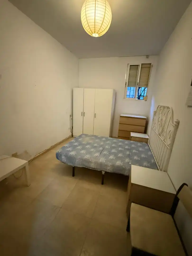 Habitación de Piso en venta en Málaga con Horno