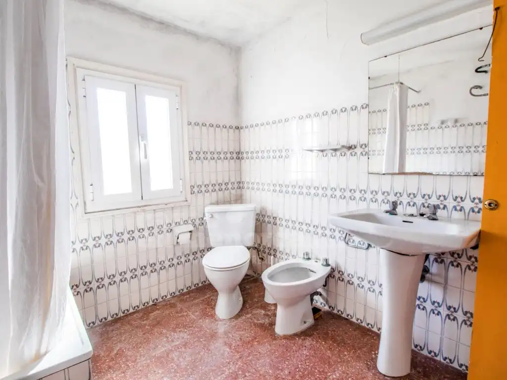 Bany de Casa o xalet en venda en Maó - Mahón amb Jardí privat i Terrassa