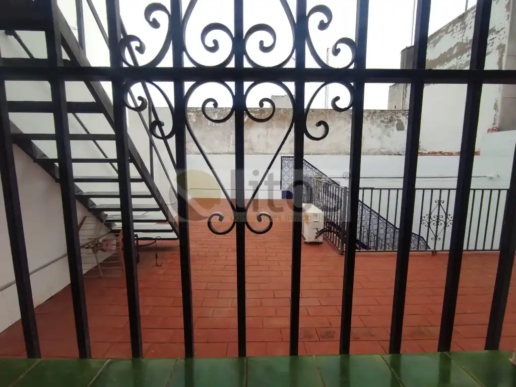 Terrassa de Casa adosada en venda en Dos Hermanas