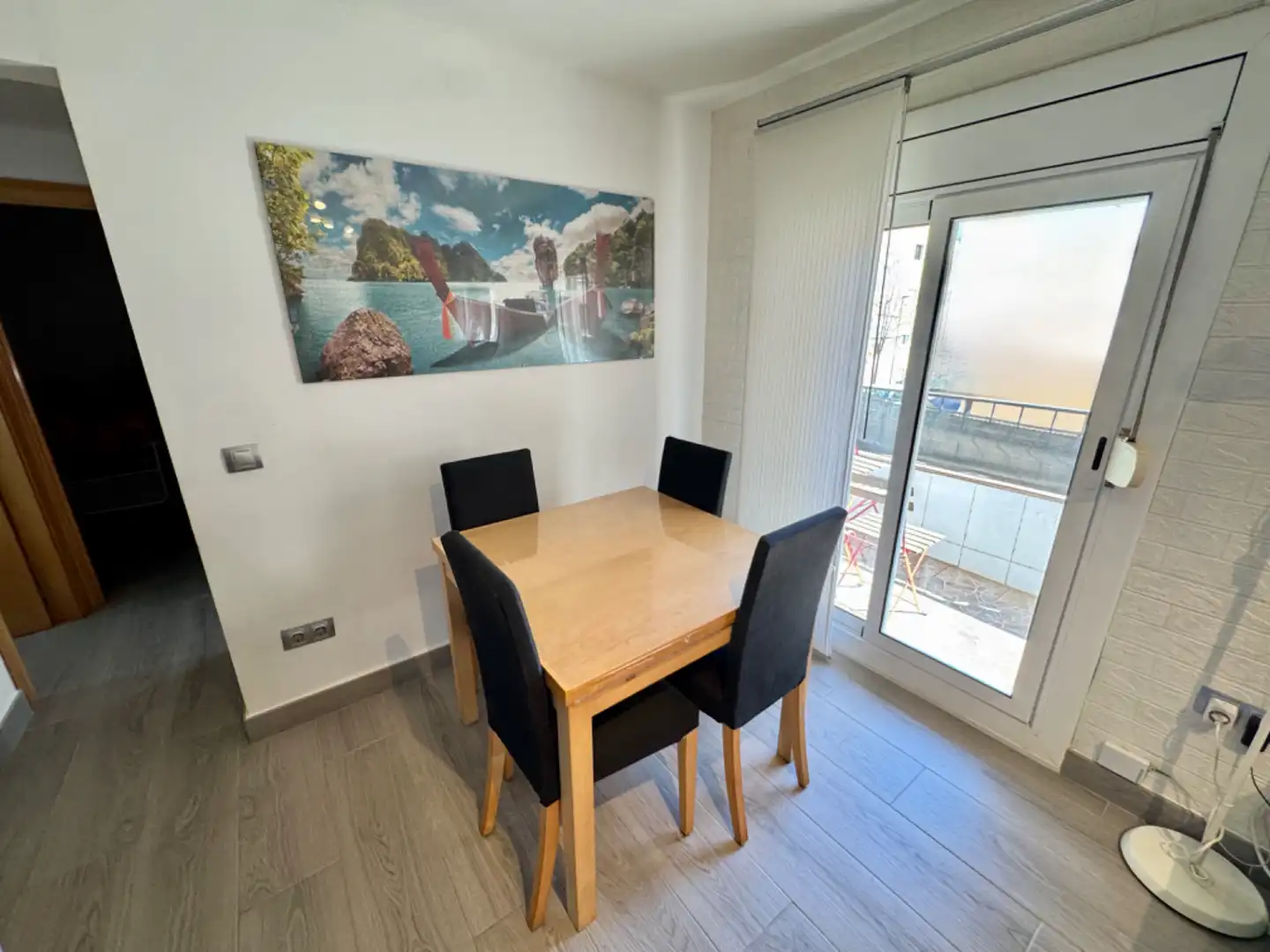 Comedor de Planta baja en venta en Sant Boi de Llobregat con Aire acondicionado y Balcón