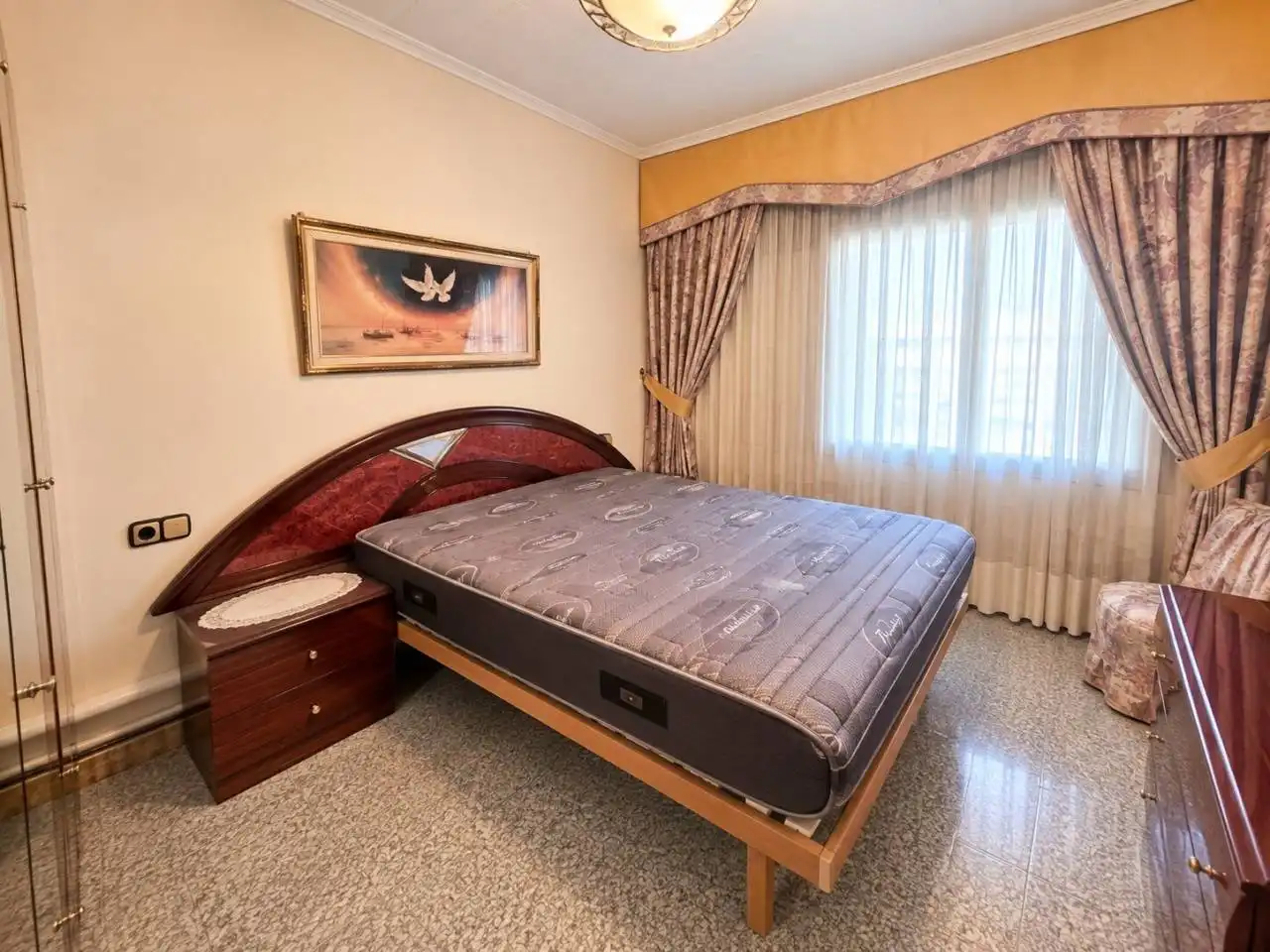 Habitación de Piso en venta en Terrassa con Calefacción y Balcón