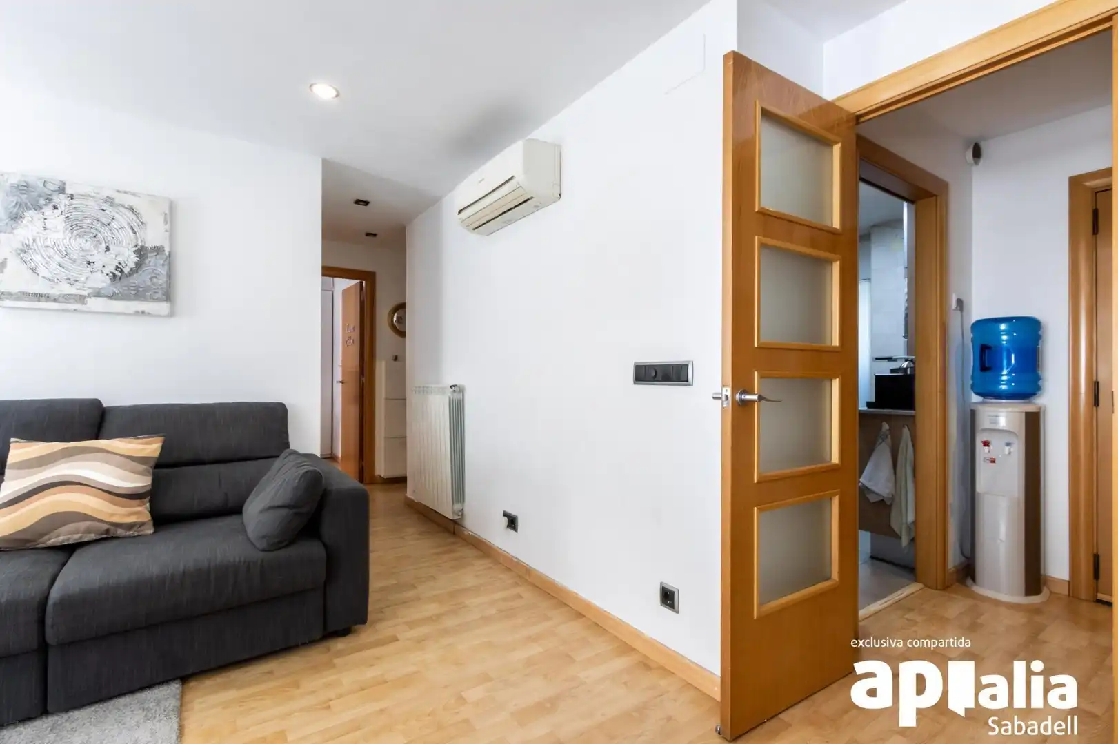 Sala de estar de Piso en venta en Sabadell con Aire acondicionado, Calefacción y Piscina comunitaria