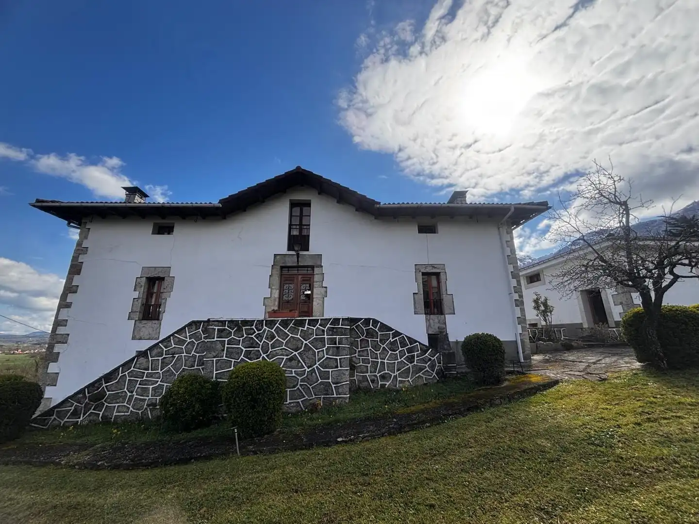 Exterior view of Houses for sale in Valle de Mena  with Private garden, Furnished and Balcony