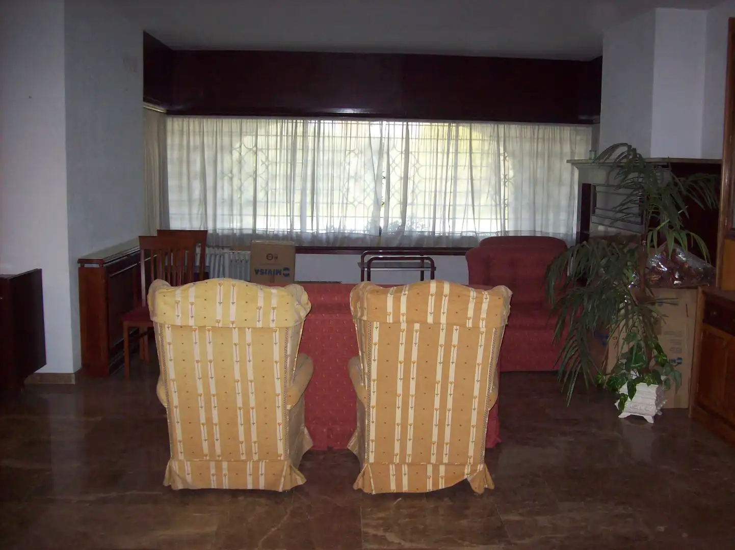 Chalet con piscina en venta en Parque de la Constitución, imagen 4