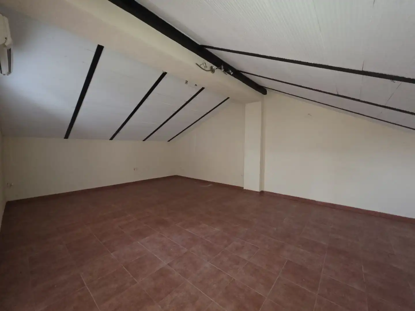 Houses for sale in Córdoba  with Air Conditioner