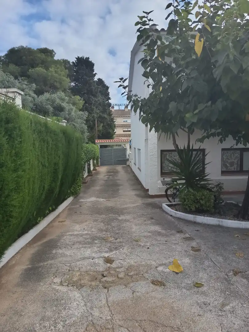 Parking de Planta baja en venta en El Vendrell con Jardín privado, Terraza y Amueblado