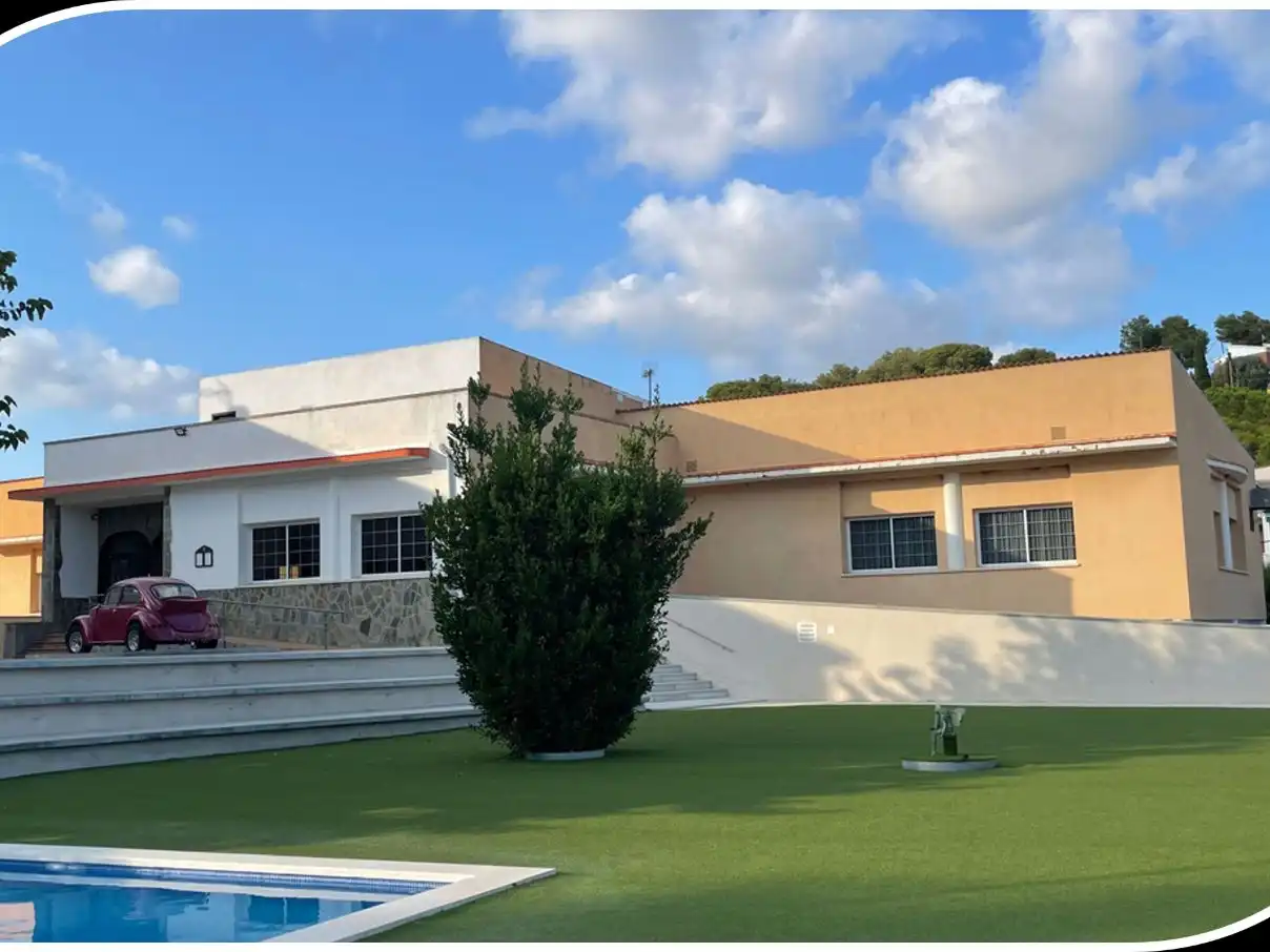 Casa rústica amb jardí en venda a Carrer Dalia 26, imagen 23
