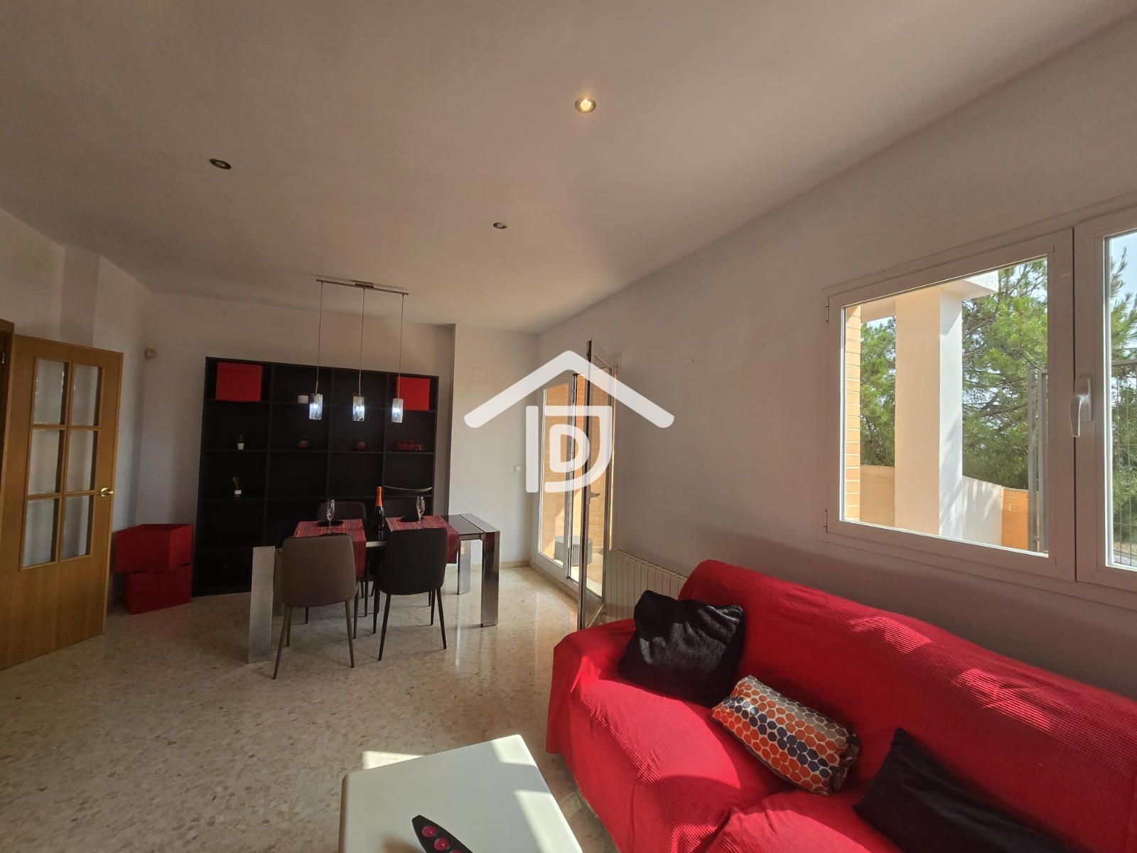 Living room of Flat for sale in Paterna  with Air Conditioner, Heating and Terrace
