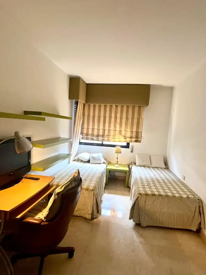 Dormitori de Apartament de lloguer en  Palma de Mallorca amb Aire condicionat, Terrassa i Moblat