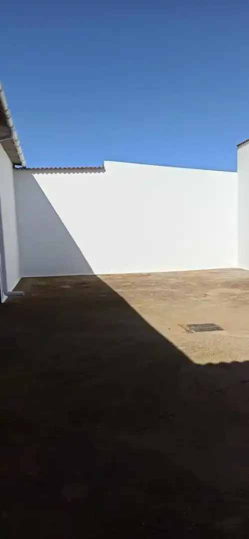 Außenansicht von Garage zur Miete in Guareña