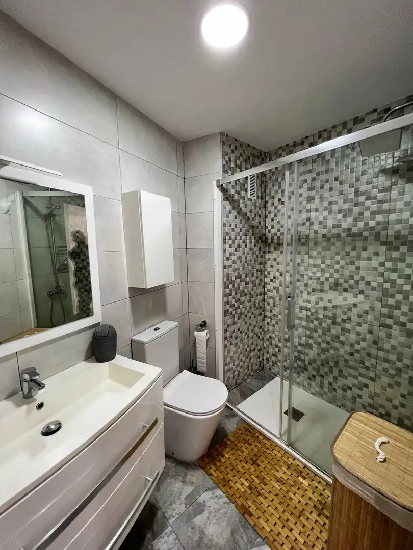 Baño de Apartamento de alquiler en Tavernes de la Valldigna