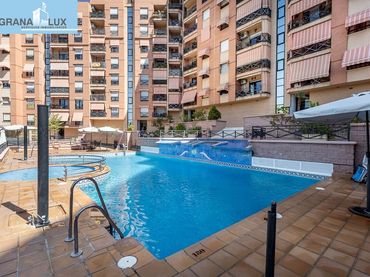 Rez-de-chaussée avec piscine à vendre à Calle PDTA RAFAEL GAGO PALOMO 9