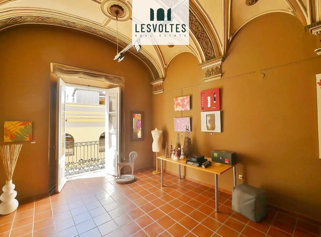 Business premises for sale in calle de Cavallers, imagen 3