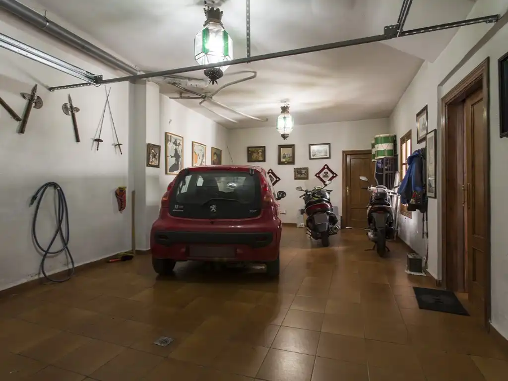 Parking of Houses for sale in Granada  with Heating and Swimming Pool