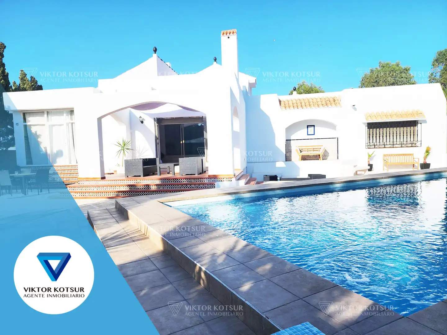 Chalet con terraza en venta en Roquetas de Mar ciudad, imagen 2