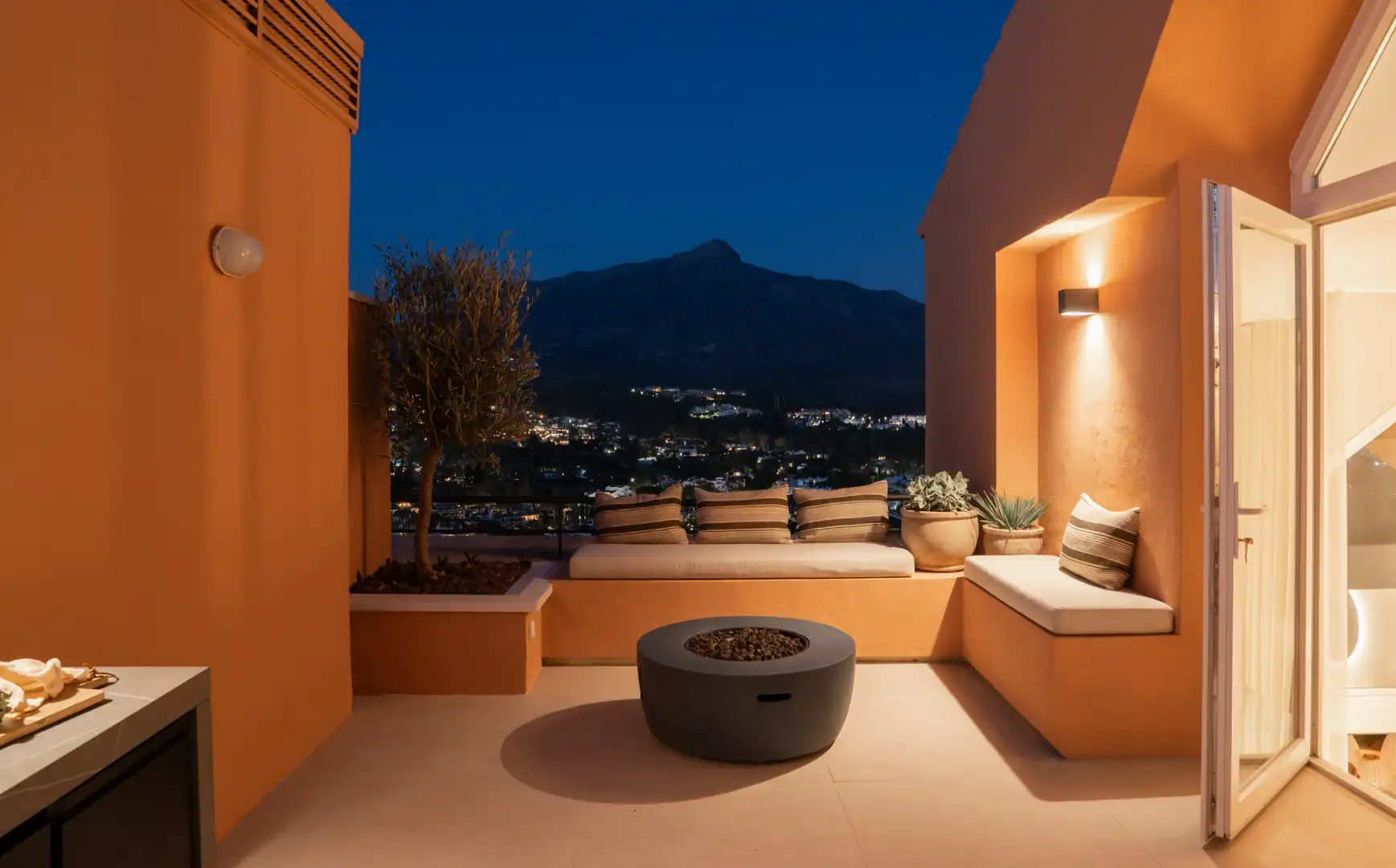 Terrassa de Àtic en venda en Marbella amb Aire condicionat, Terrassa i Piscina
