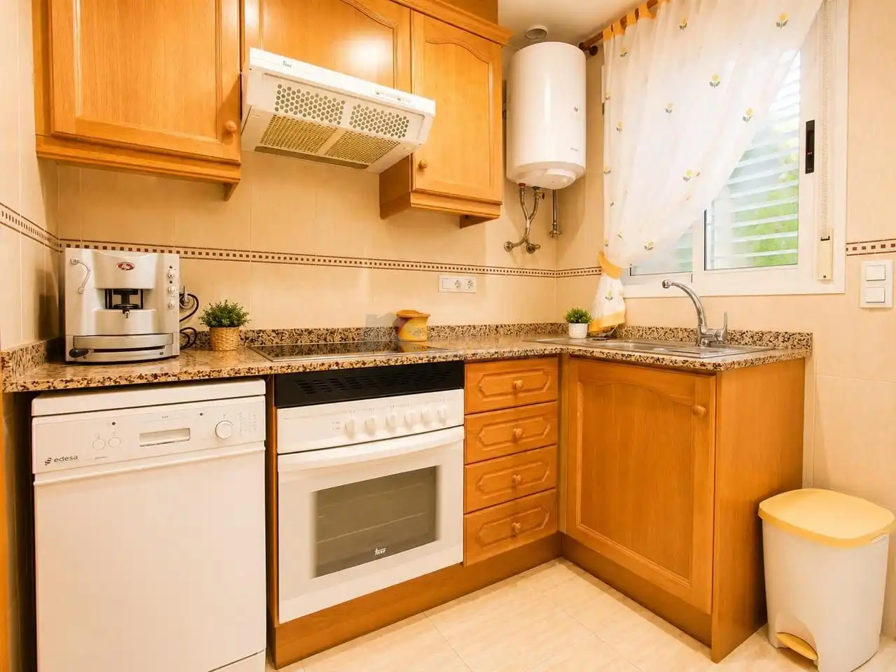 Cocina de Planta baja en venta en Oropesa del Mar / Orpesa con Aire acondicionado, Terraza y Trastero