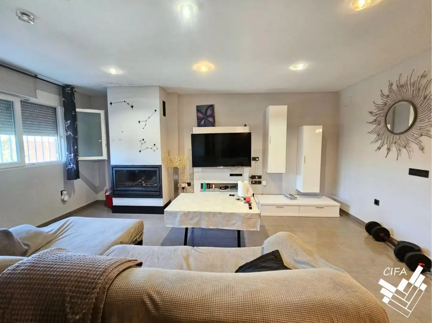 Sala d'estar de Casa o xalet en venda en Santa Magdalena de Pulpis amb Aire condicionat, Jardí privat i Terrassa
