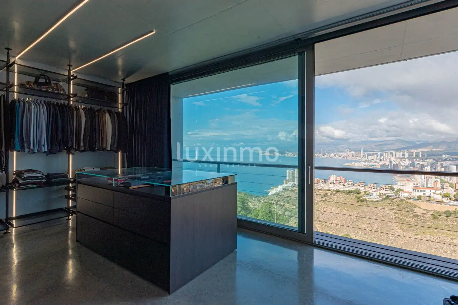 Habitación de Casa o chalet en venta en Benidorm con Aire acondicionado, Calefacción y Terraza