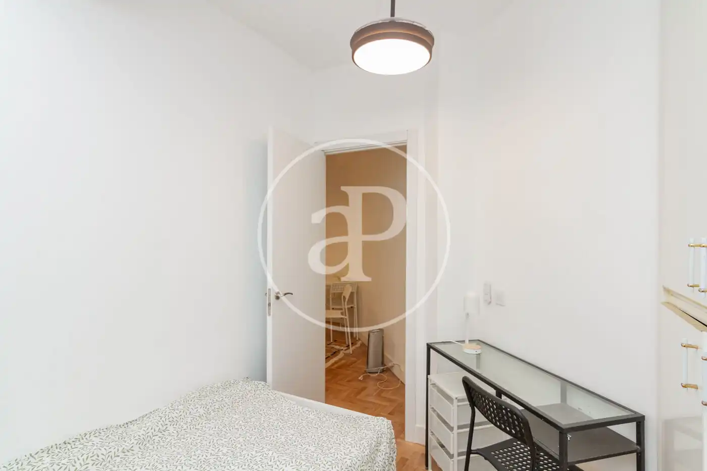 Piso en venta en C. de Sánchez Barcáiztegui, Pacífico