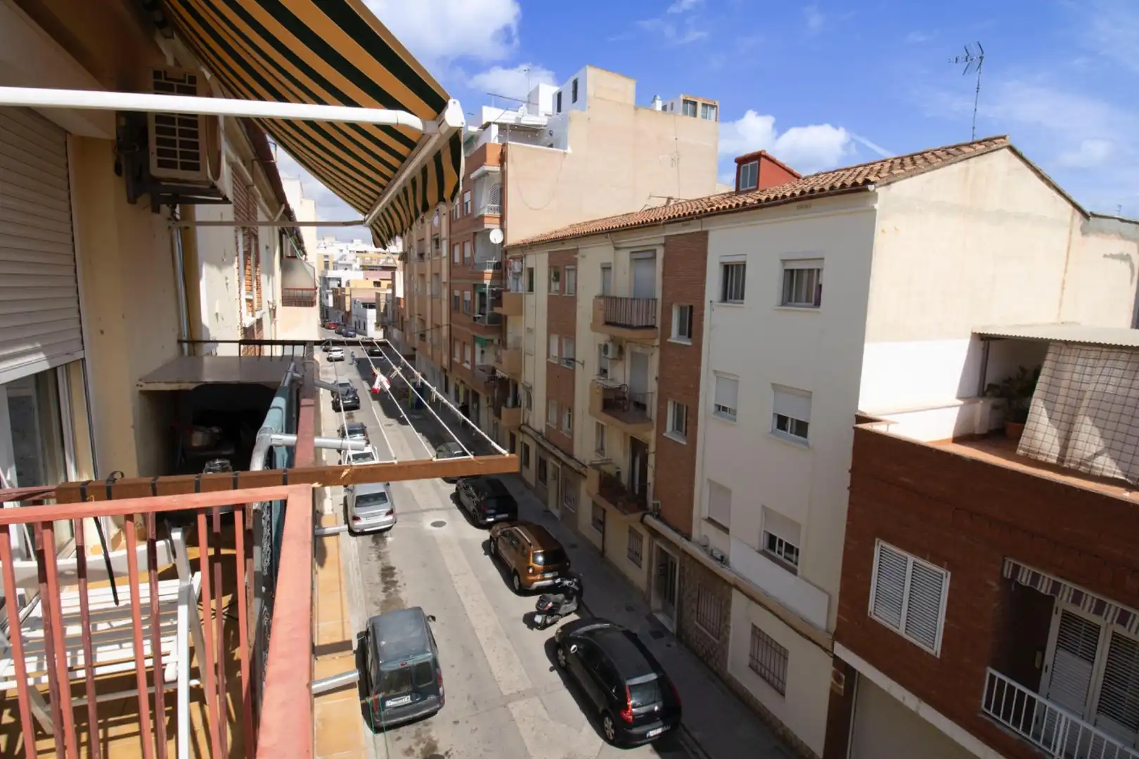 Exterior view of Flat for sale in Sagunto / Sagunt  with Furnished and Balcony