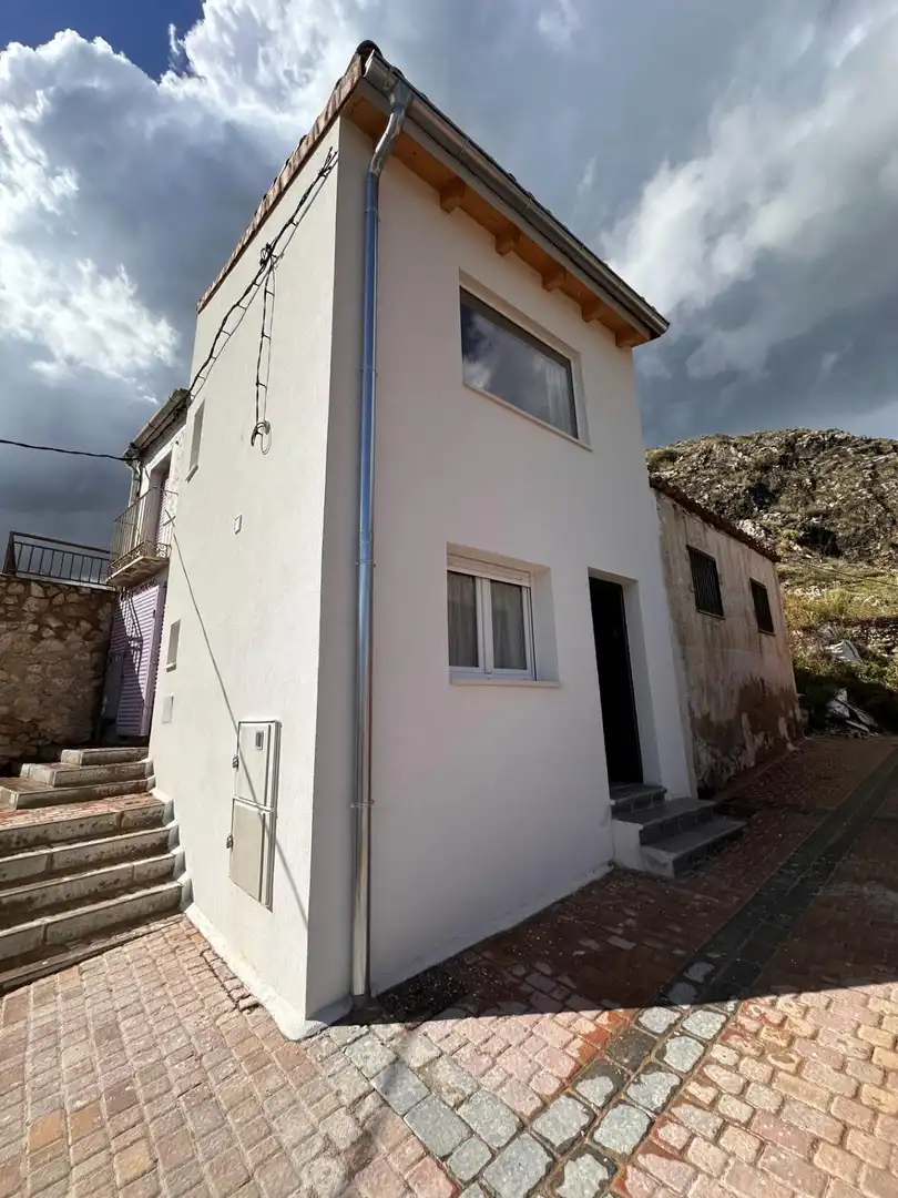 Vista exterior de Casa o chalet en venta en Cuenca
