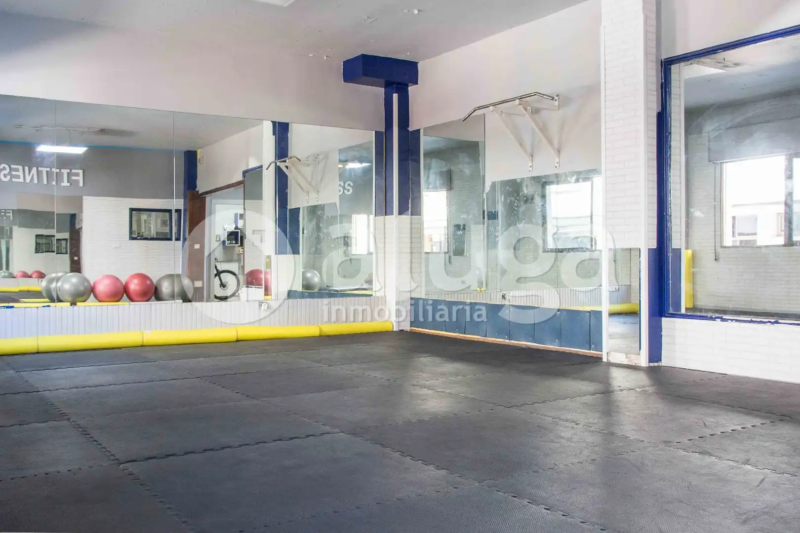 Local comercial en venda a Coiro