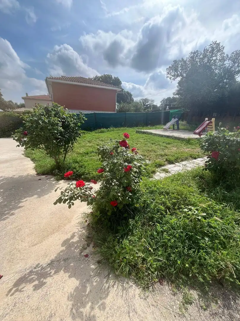 Houses for sale in El Casar de Escalona  with Heating, Terrace and Alarm