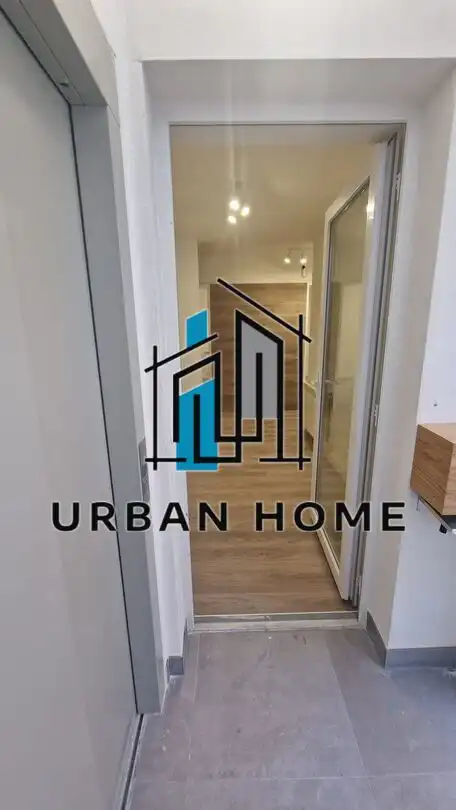Exterior view of Flat for sale in León Capital   with Heating, Parquet flooring and Storage room