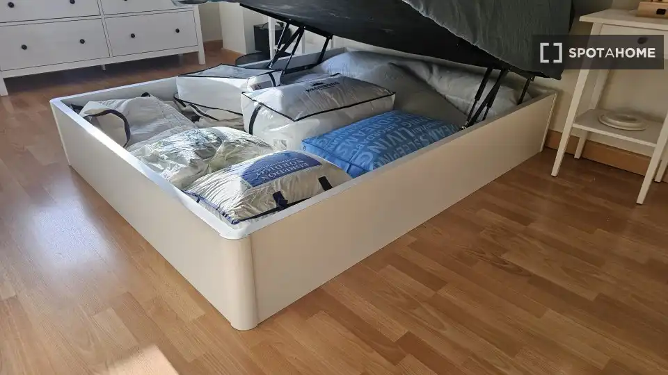 Bedroom of Flat for rent in Murcia  with Air Conditioner, Heating and Furnished