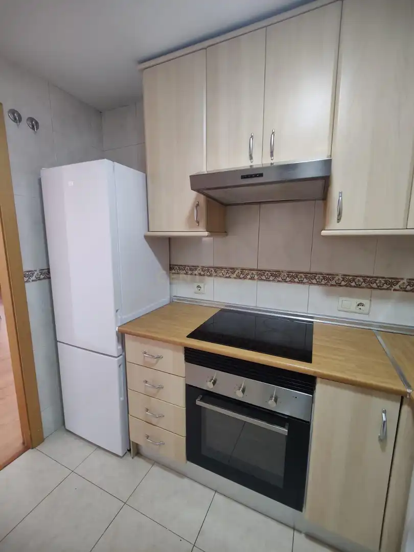 Cocina de Piso en venta en Cerdanyola del Vallès con Aire acondicionado y Horno