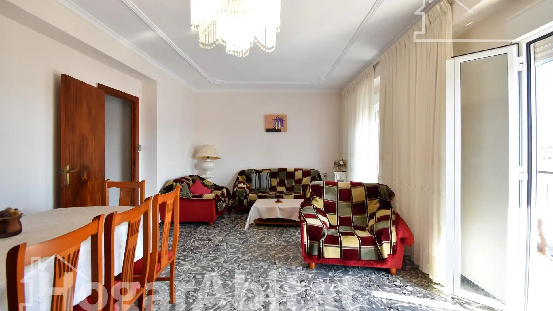 Sala de estar de Ático en venta en Oliva con Terraza y Amueblado