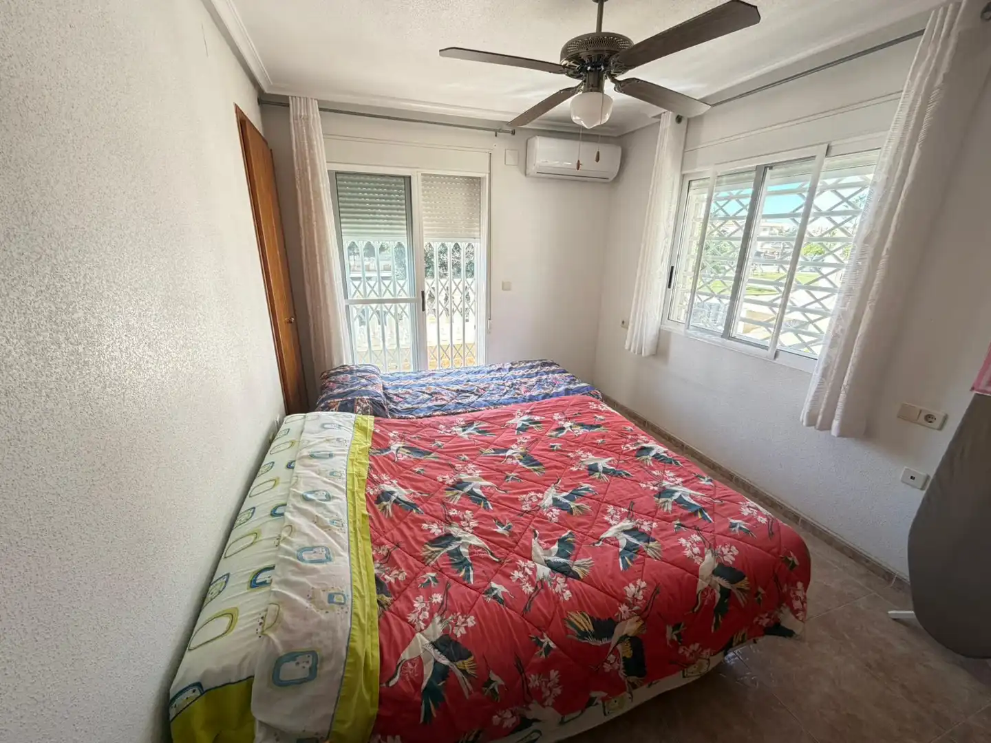 Habitación de Casa adosada en venta en Pilar de la Horadada
