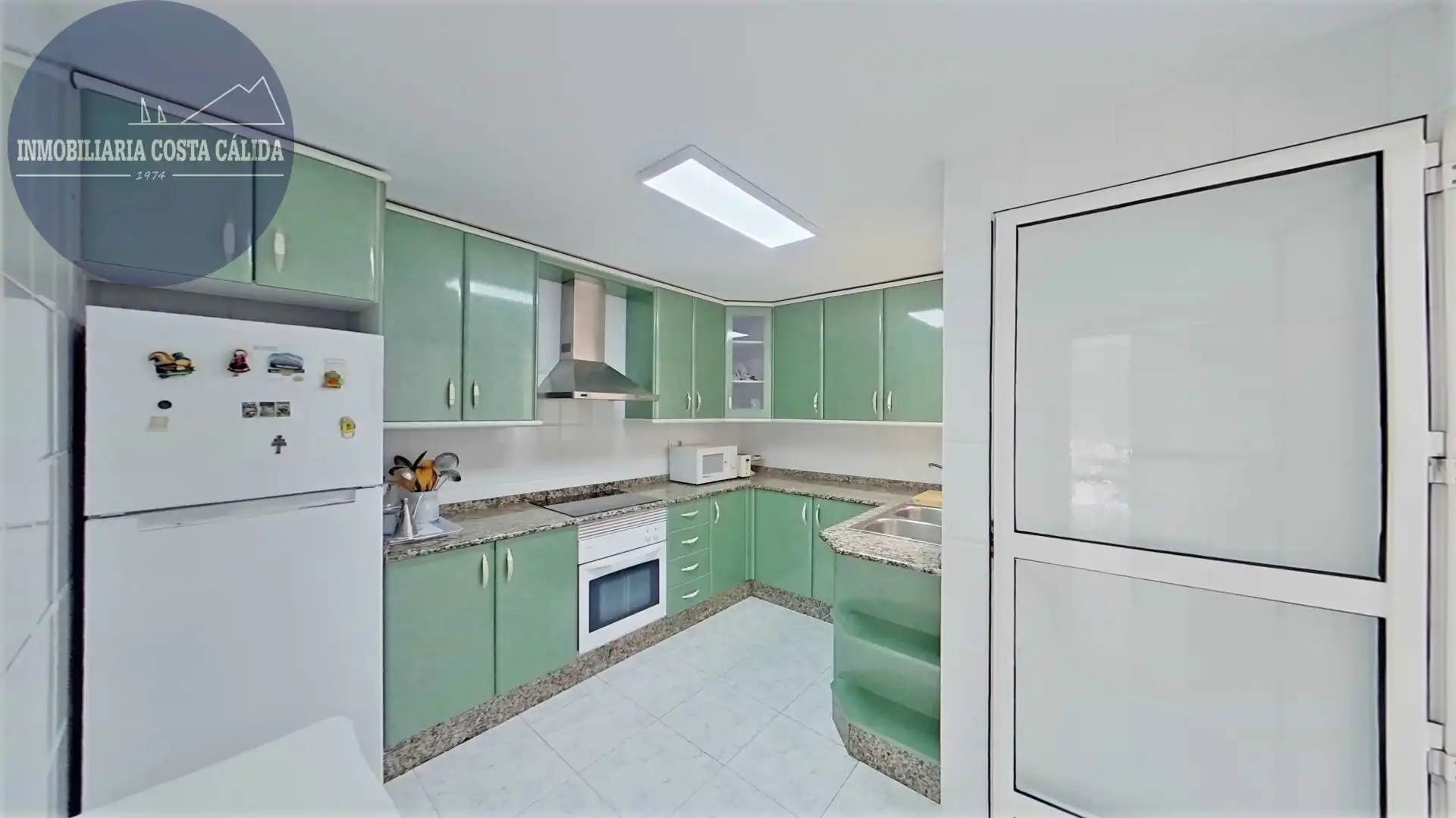Cocina de Piso en venta en Águilas con Amueblado, Horno y Microondas