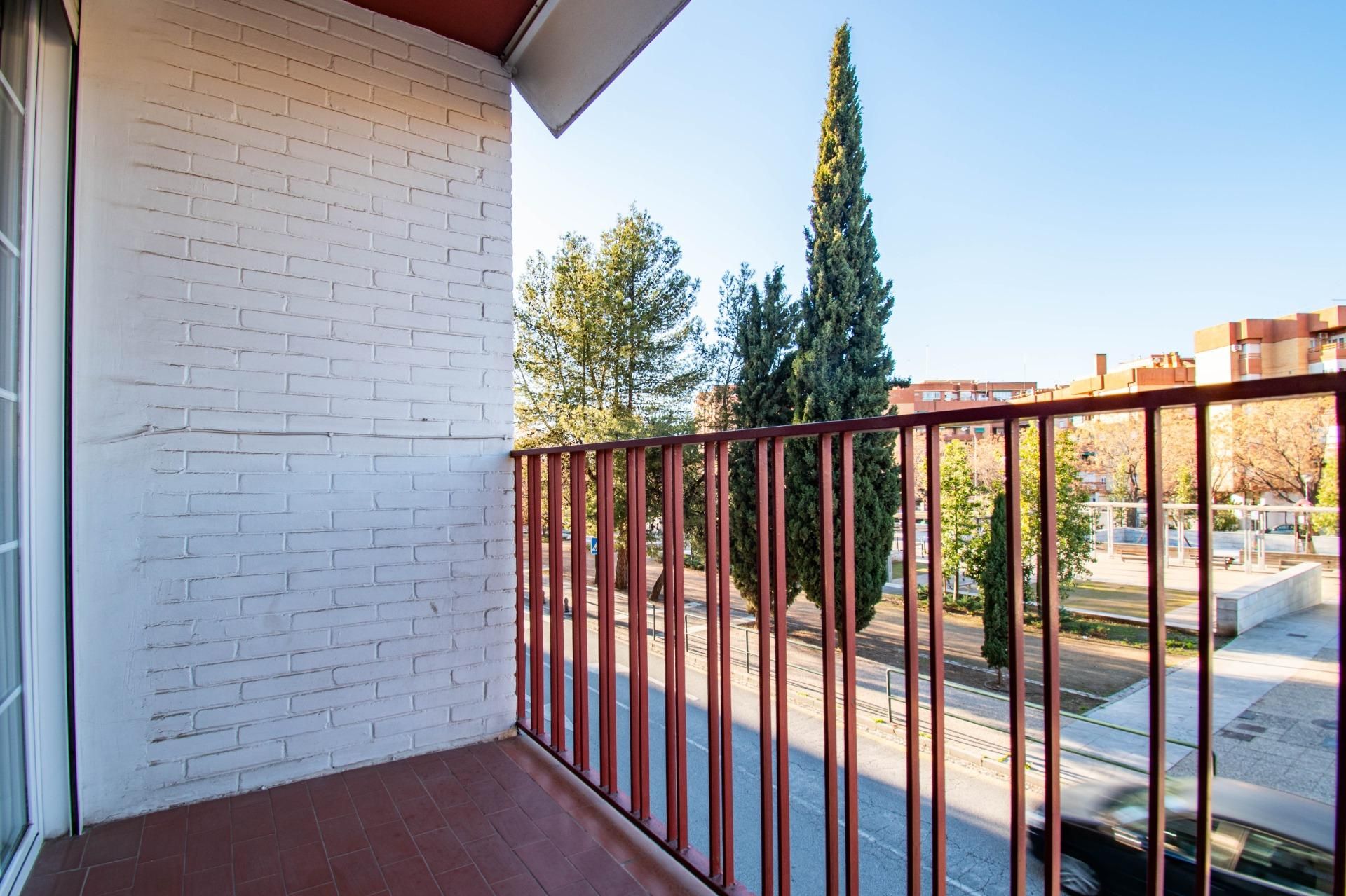 Terrassa de Pis en venda en  Granada Capital amb Calefacció, Parquet i Terrassa