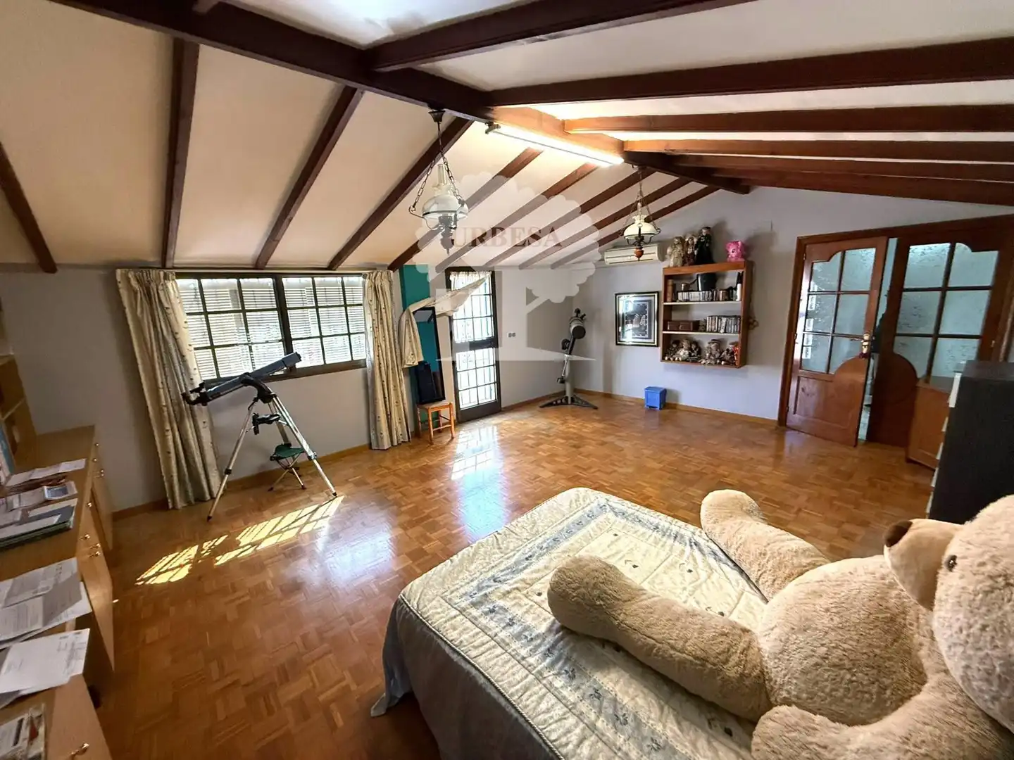 Wohnzimmer von Einfamilien-Reihenhaus zum Verkauf in Motril mit Klimaanlage, Heizung und Schwimmbad