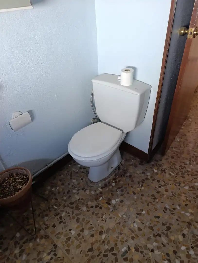 Baño de Casa o chalet en venta en Valdepeñas con Calefacción, Trastero y Balcón