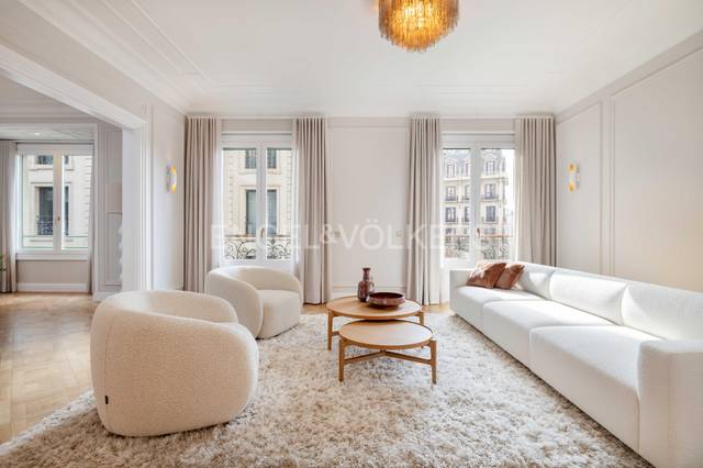 Apartamento en Venta en Sant Gervasi- Galvany