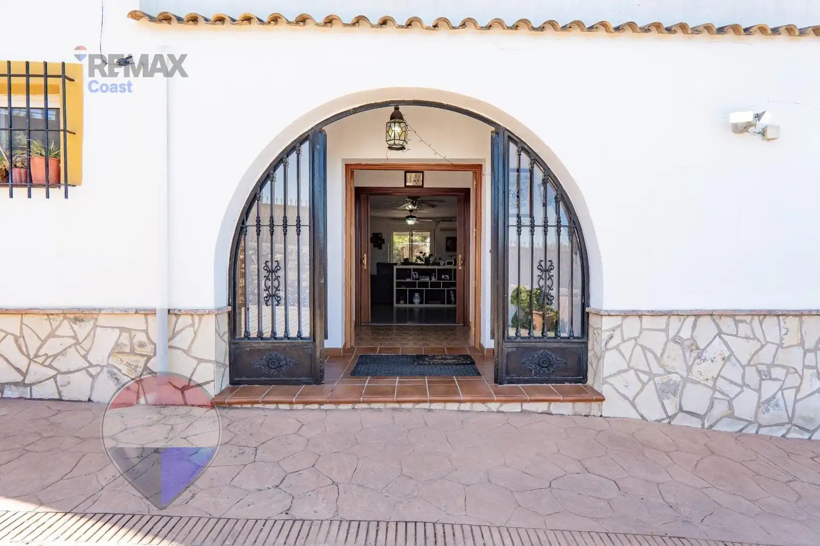 Detached house with pool for sale in Polígono 52 Paraje 1044 LAS VIÑAS, imagen 4