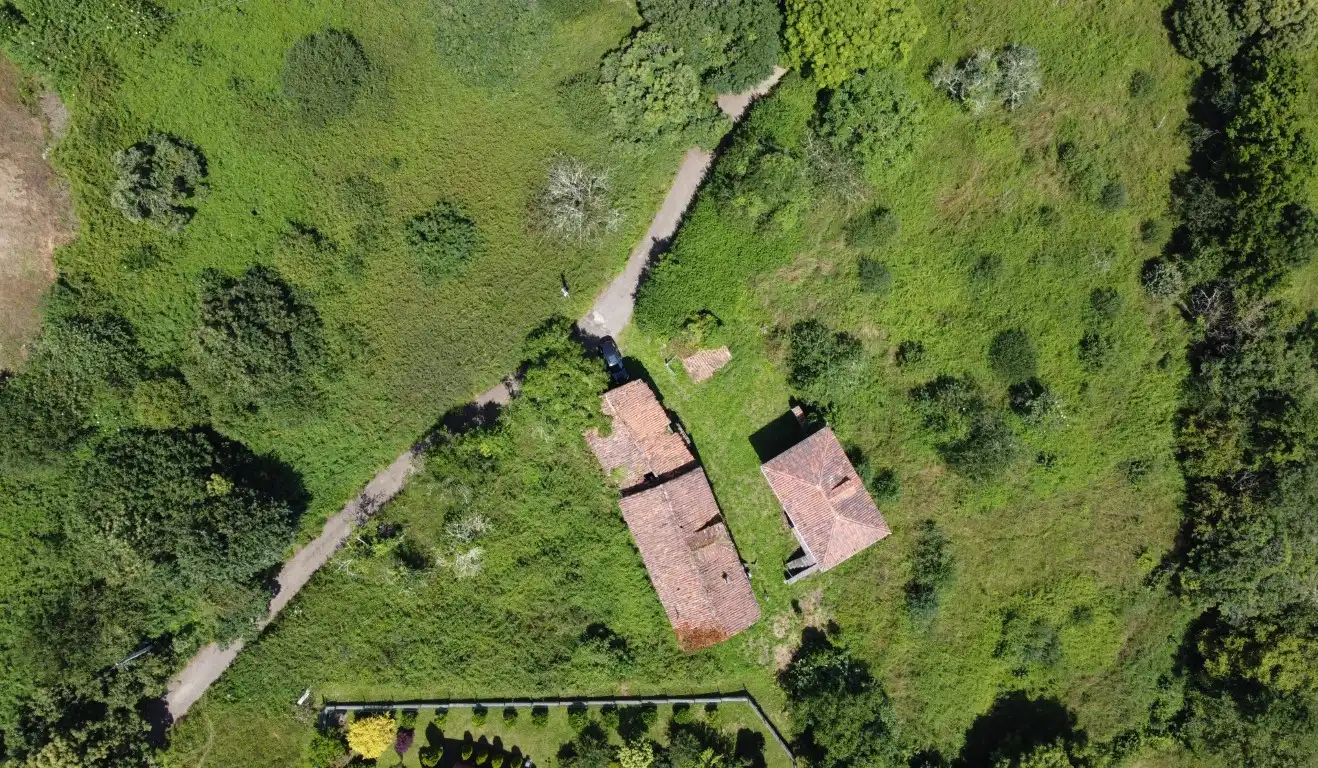 Außenansicht von Country house zum Verkauf in Castrillón mit Privatgarten und Balkon