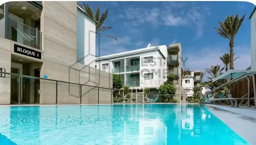 Vista exterior de Apartament en venda en La Oliva amb Traster, Moblat i Piscina comunitària