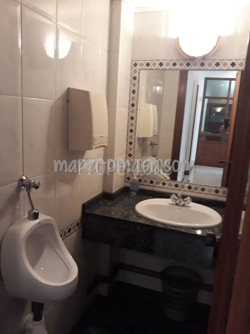 Badezimmer von Geschaftsraum zum Verkauf in Bilbao 