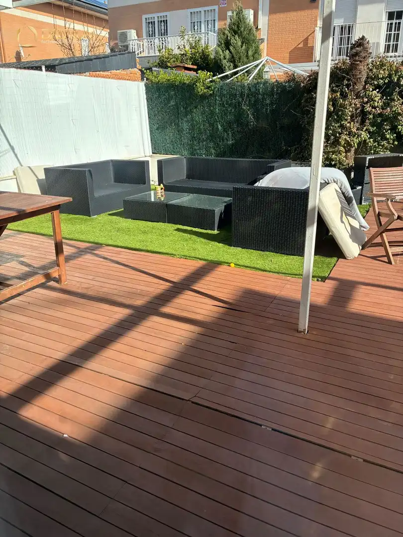 Terraza de Casa adosada en venta en Rivas-Vaciamadrid con Aire acondicionado, Calefacción y Jardín privado