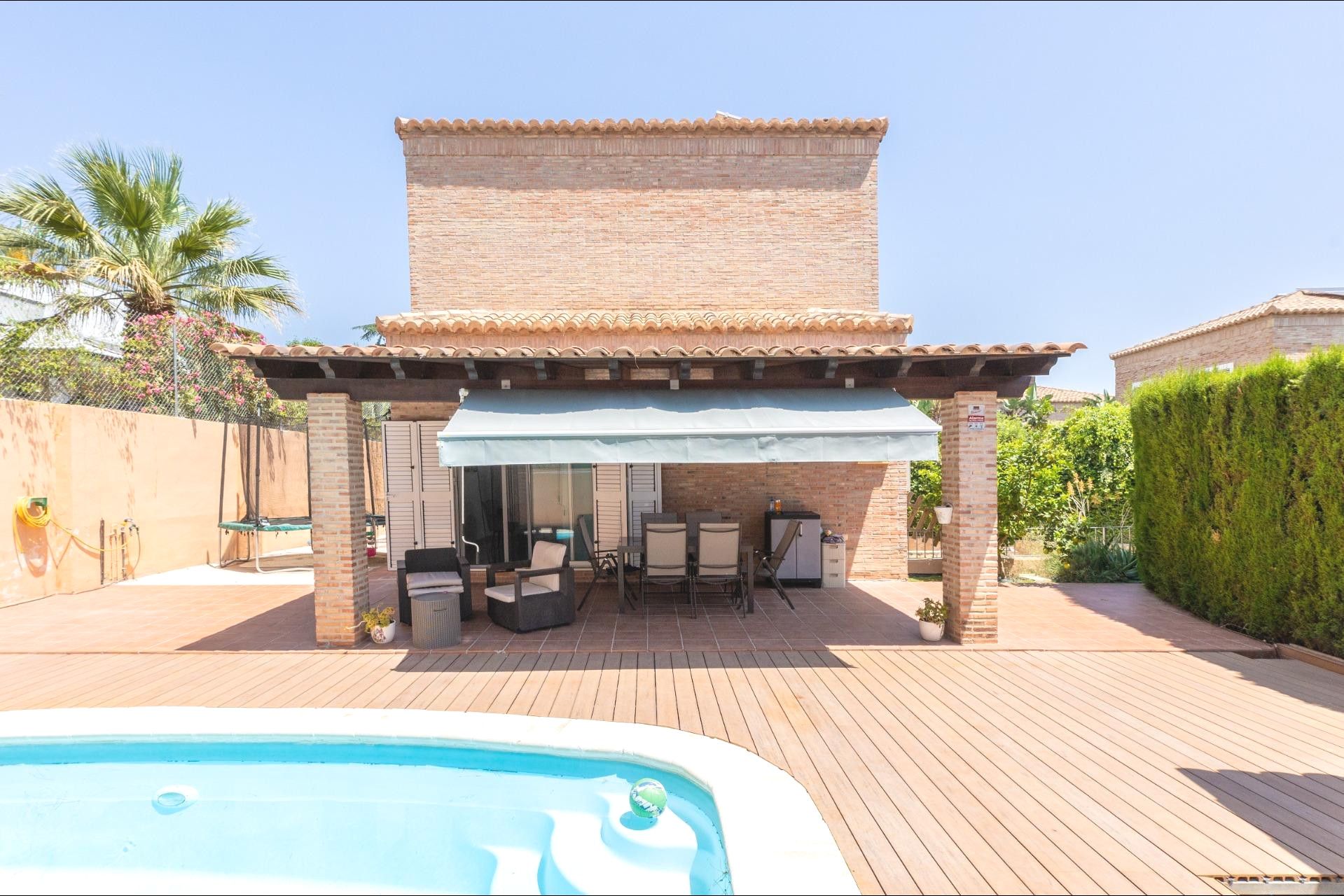 Jardí de Casa o xalet en venda en Paterna amb Aire condicionat, Calefacció i Jardí privat