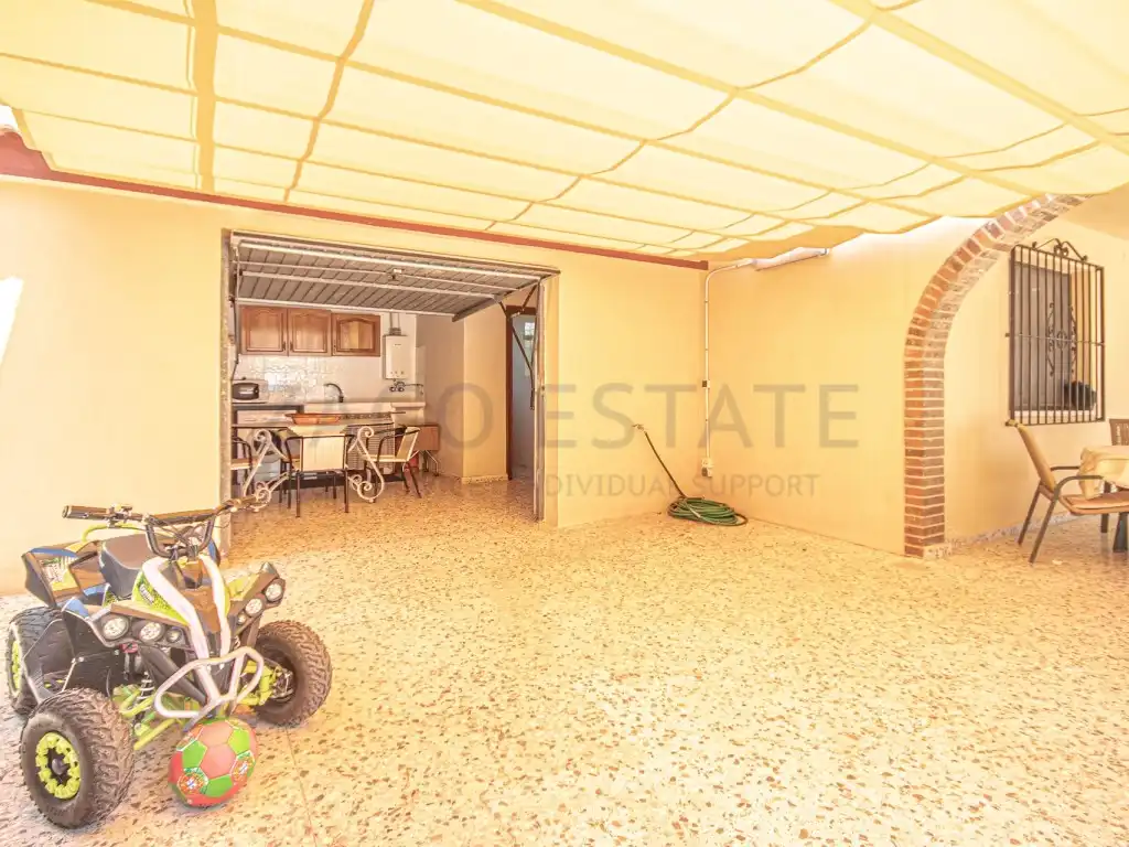 Casa o xalet de lloguer en La Nucia amb Piscina